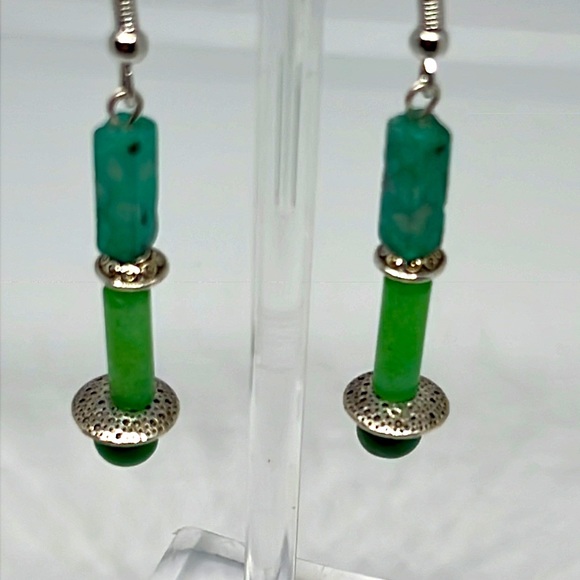 Magnesite Glass & Natural Stone. - Picture 4 of 6